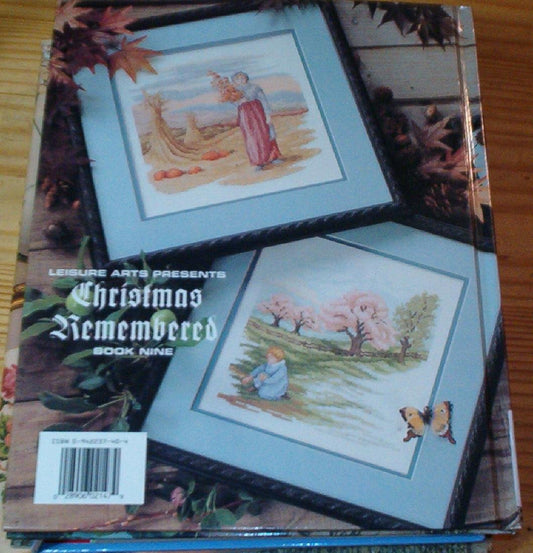Seasons Remembered (Leisure Arts Presents Christmas Remembered, Bk. 9)