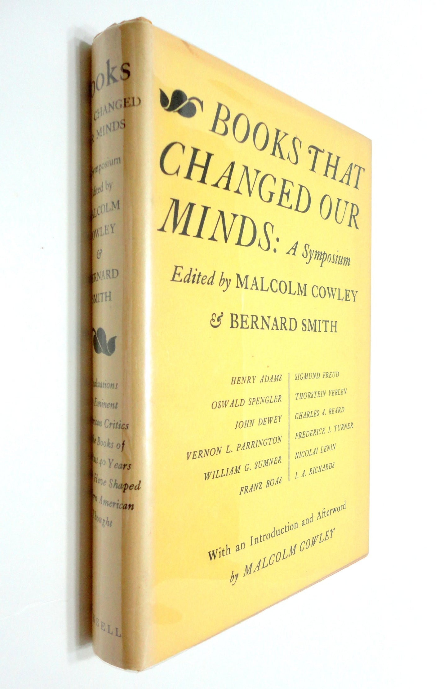 BOOKS THAT HAVE CHANGED OUR MINDS. A Symposium.