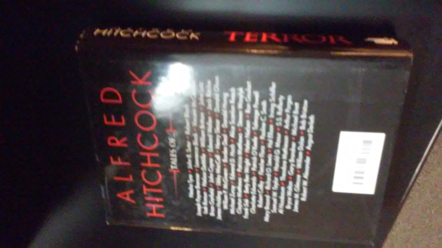 Tales of Terror: 58 Short Stories Chosen by the Master of Suspense