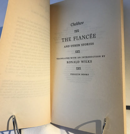 The Fiancee and Other Stories (Penguin Classics)