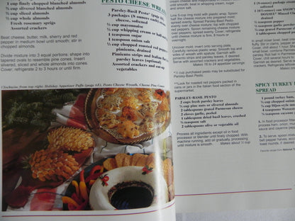 Treasury of Christmas (More than 750 Delicious Recipes for the Holidays)