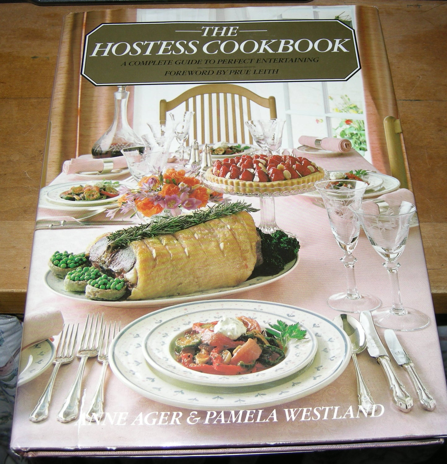 The Hostess Cookbook (#06798)
