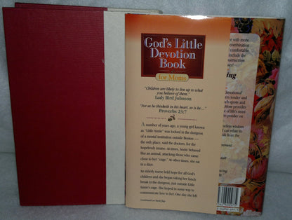 God's Little Devotional Book for Moms