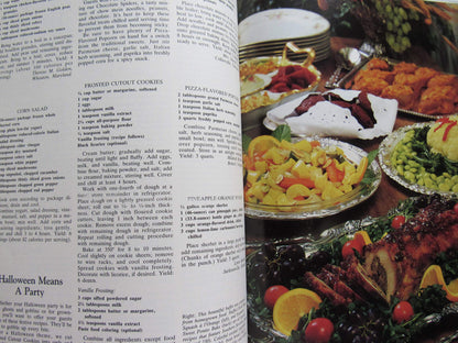 Southern Living 1985 Annual Recipes (Southern Living Annual Recipes)