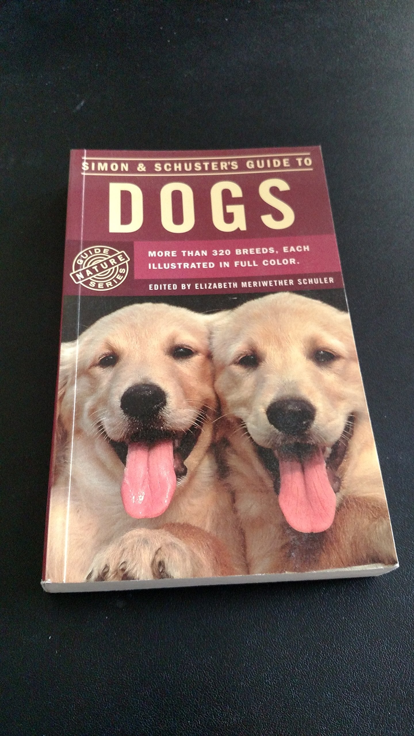 Simon & Schuster's Guide to Dogs