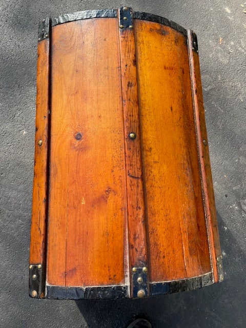 Vintage Wooden Moving Trunk Circa 1850.  Very good condition. Rare