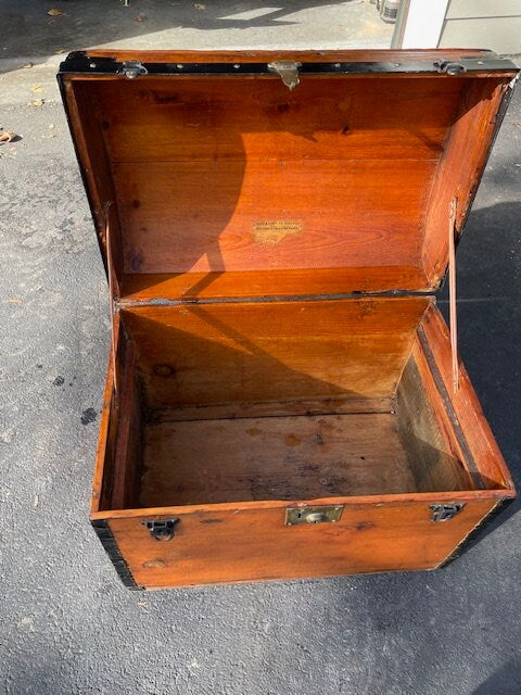 Vintage Wooden Moving Trunk Circa 1850.  Very good condition. Rare